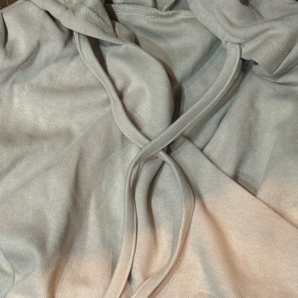 2 set - Picture 3 of 6